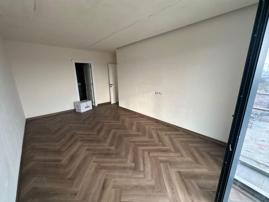 Shitet apartament 2+1+2 tek Rezidenca Porcelan ! 260.400 Euro !