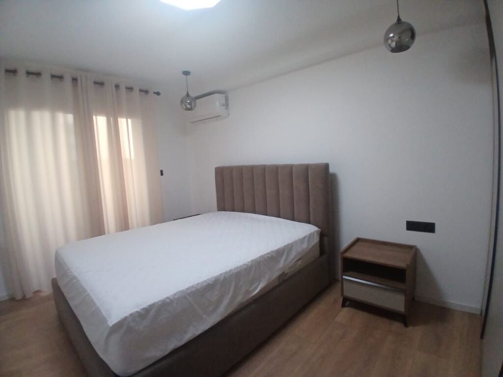 Jepet me qera apartamenti 1+1