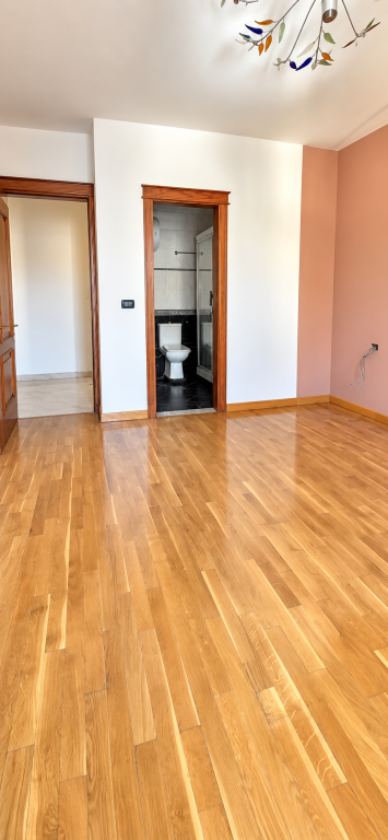 Appartamento 2+1+2 in vendita a 21 Dhjetori