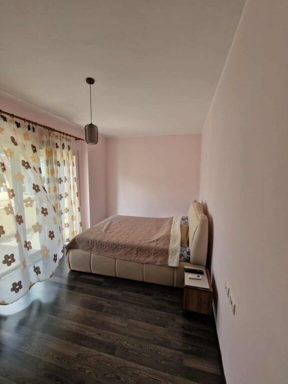 Affittasi Appartamento 2+1+1 Balcone
