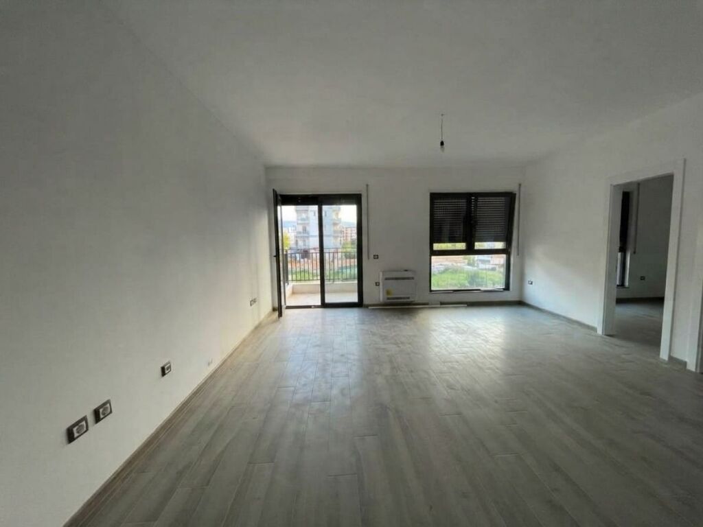Rent, Apartment 1+1, Jordan Misja Street, Tirana