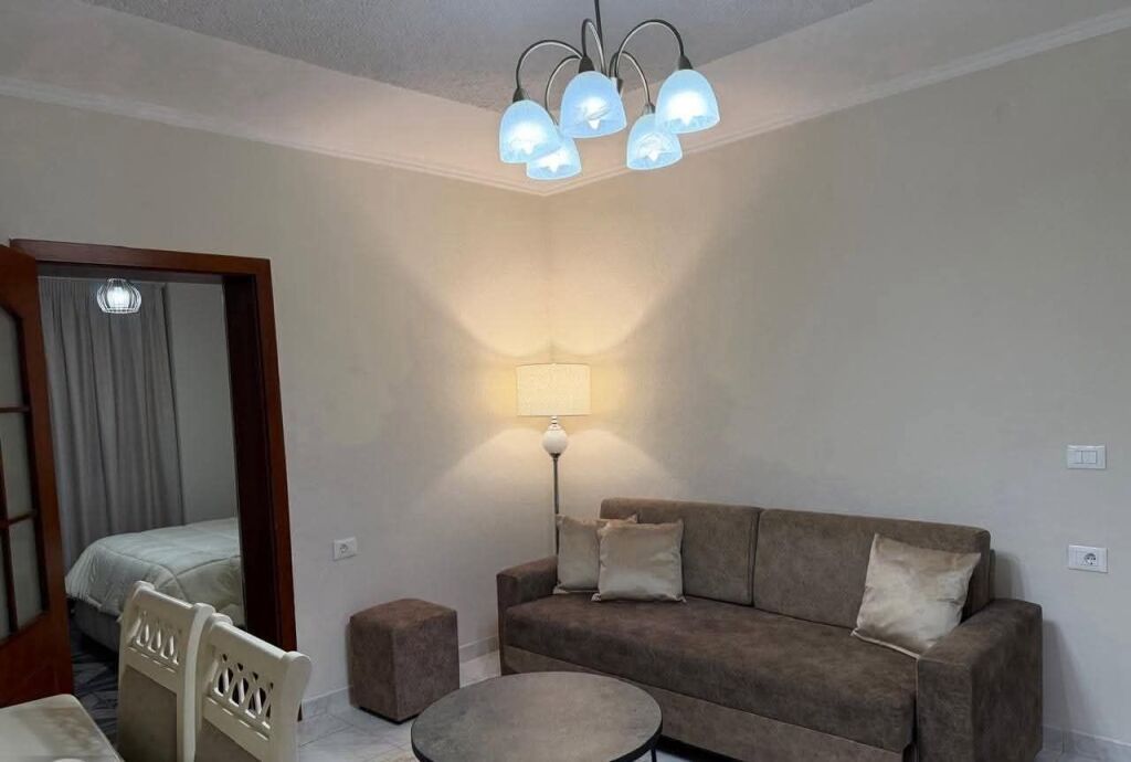 HOUSE FOR RENT 1+1 + parking - Tirana