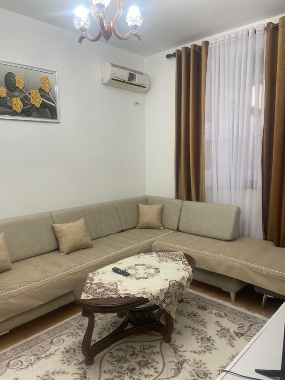 Rent | Shtëpi private 3 + 1 | Allias | 500 €/month