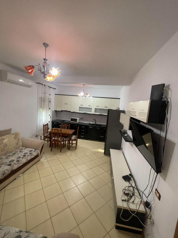 Si affitta il secondo piano di una villa 2+1