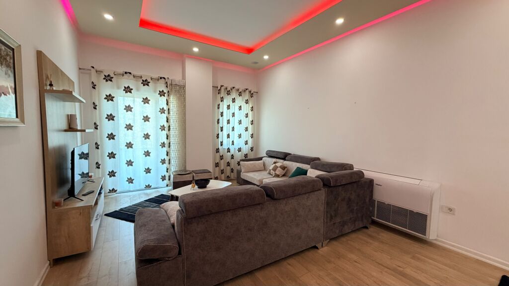 Apartment 2+1+2 for sale at the Dry Lake