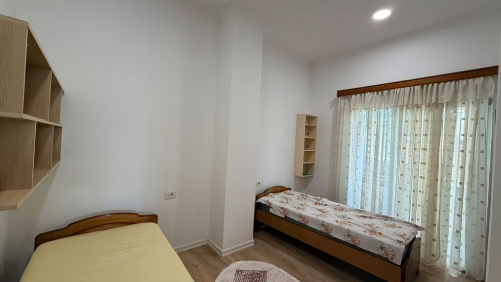 Apartment 2+1+2 for sale at the Dry Lake