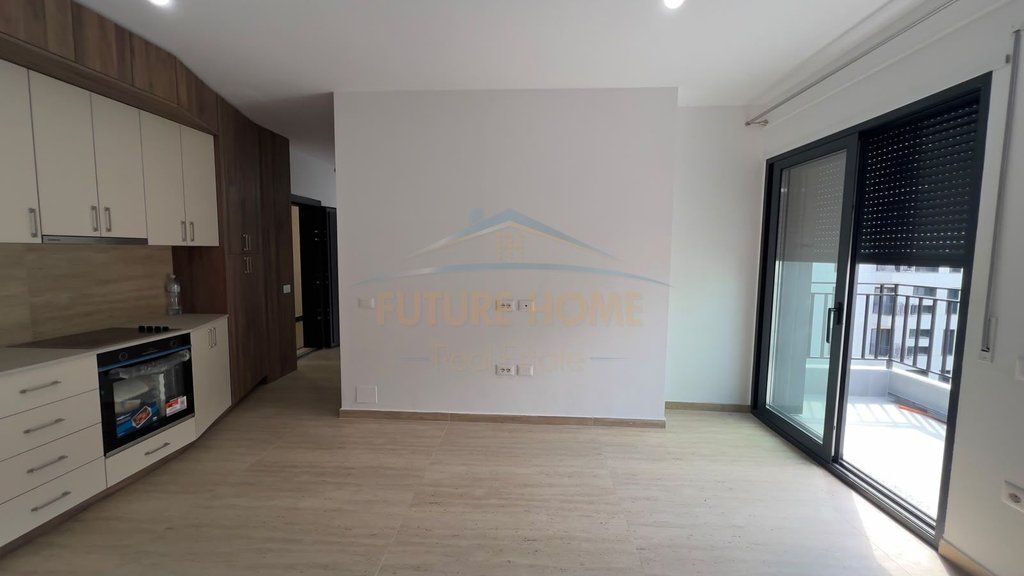 Qera, Apartament 2+1, Rruga Jordan Misja, Tirane . Empire74640