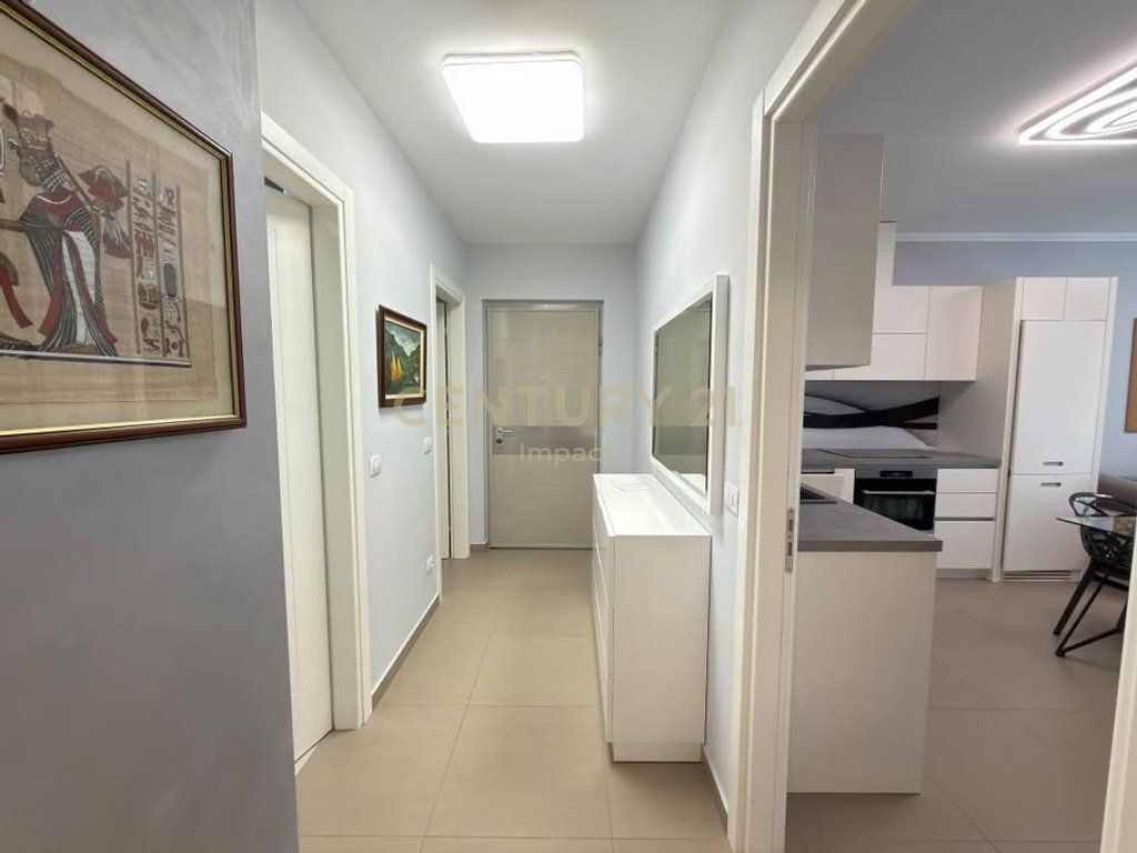 APARTAMENT ME QERA 2+1+2 TE AMBASADOR 3! 1,700 € /Muaj