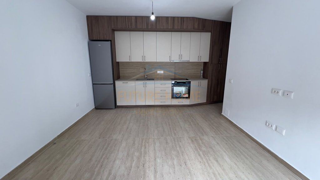 Qera, Apartament 2+1, Rruga Jordan Misja, Tirane . Empire74640