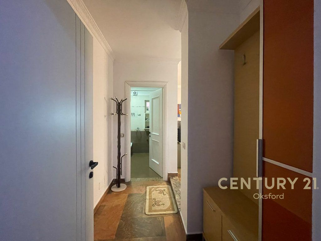 VICINO A SELVIS IN VIA SIRI KODRA, VENDESI 2 APPARTAMENTI 3+1+2 E APPARTAMENTO 1+1 422,400 €