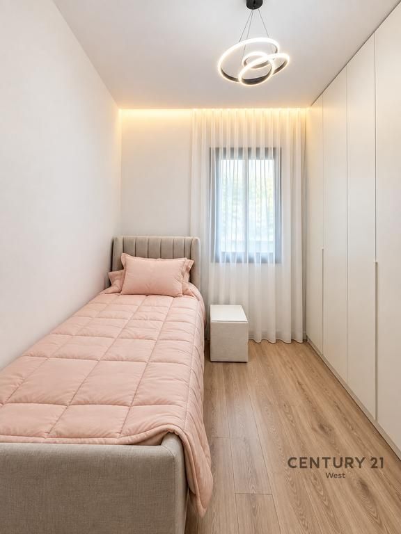 Apartment 2+1+2+ Parking Space for Sale, "Xheluks" Residence