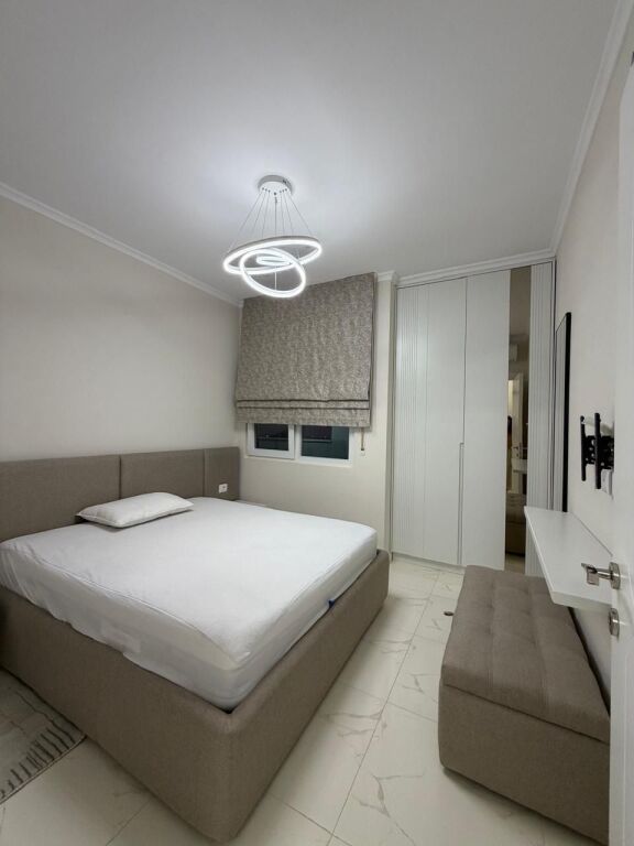 Apartament 2+1 per qera Golden Park !