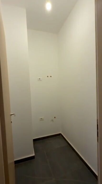 Affitto | Apartament 1 + 1 | Rruga 5 Maji | 400 €/mese