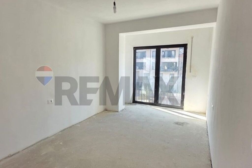 Apartament Premium me Verandë Për Shitje  ID: 530561005-56