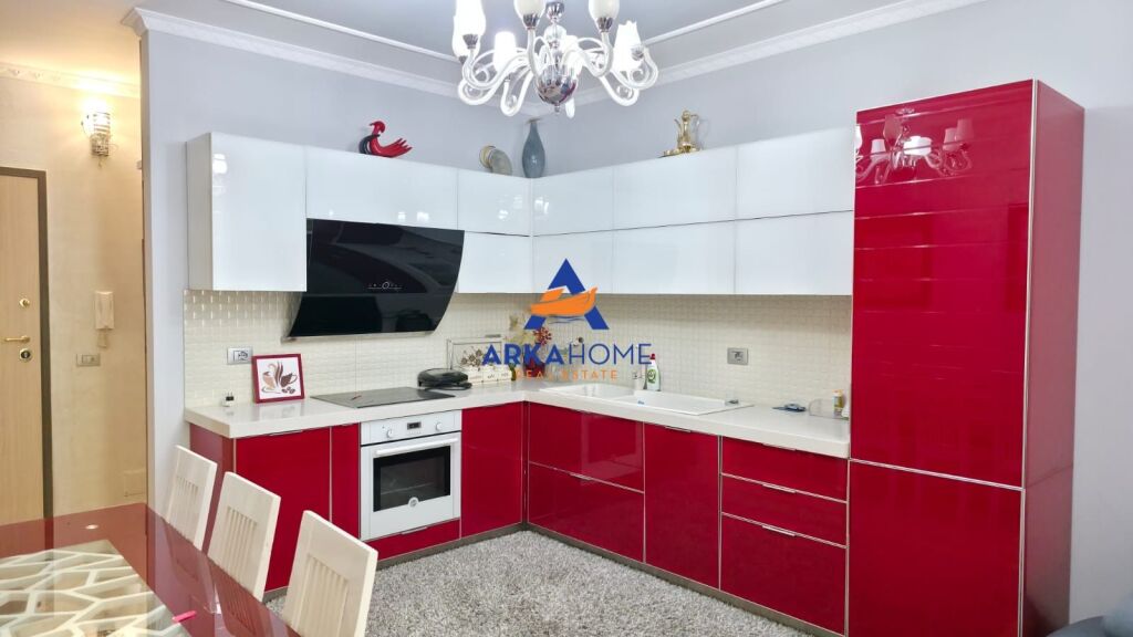 FOR SALE APARTMENT 2+1 " NEAR POLICE STATION NO. 4 " 220,000 EURO, NEGOTIABLE