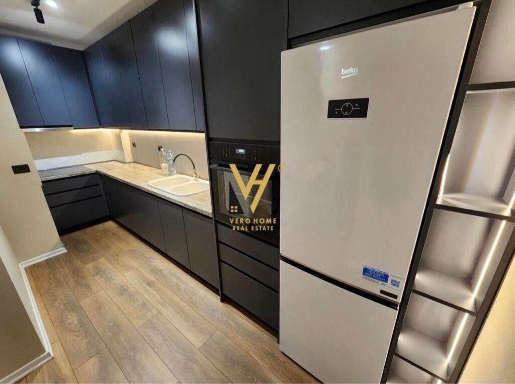SHITET APARTAMENT 1+1+BLK TE LIQENI THATE, RR. PETI 185.000 EURO