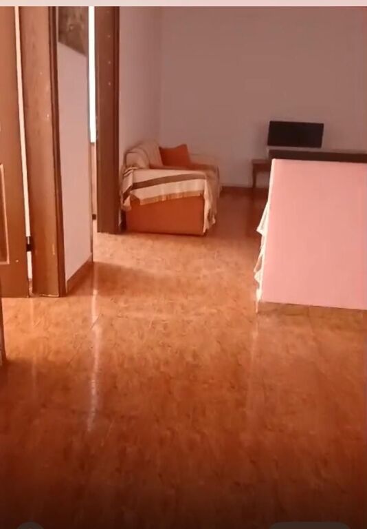 Ne Laprake(NE HYRJE) Shitet Apartament 2+1