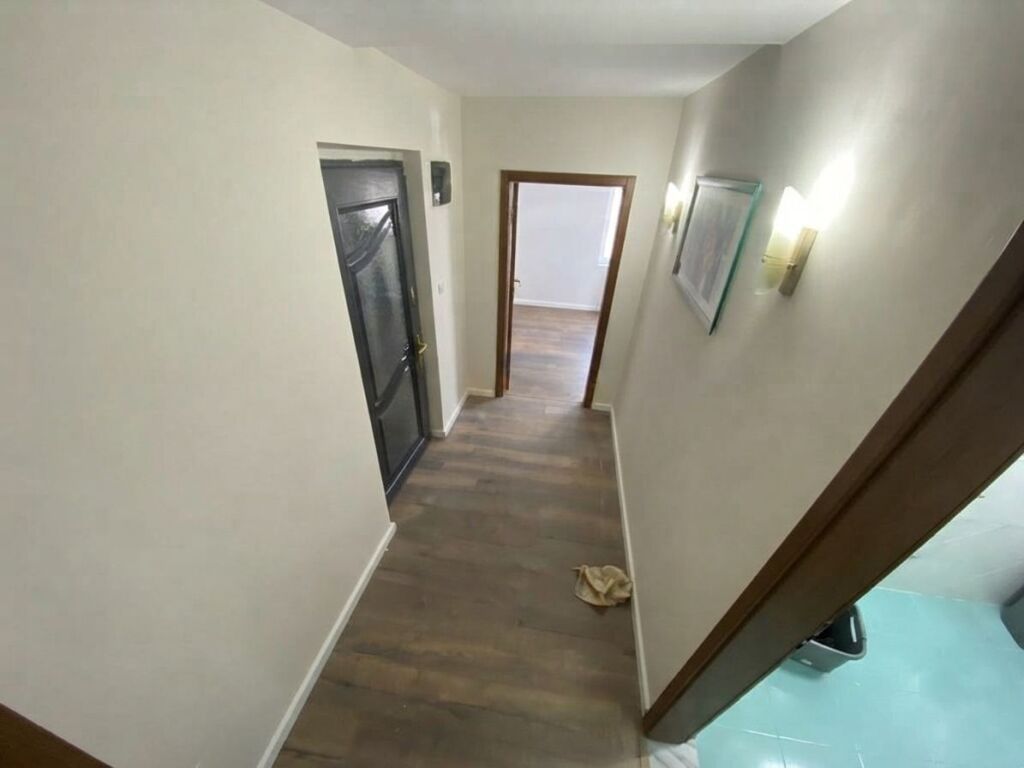 In vendita, Appartamento 2+1, Via Bardhyl, Tirana.