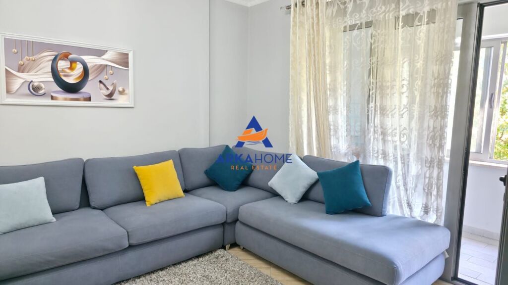 FOR SALE APARTMENT 2+1 " NEAR POLICE STATION NO. 4 " 220,000 EURO, NEGOTIABLE