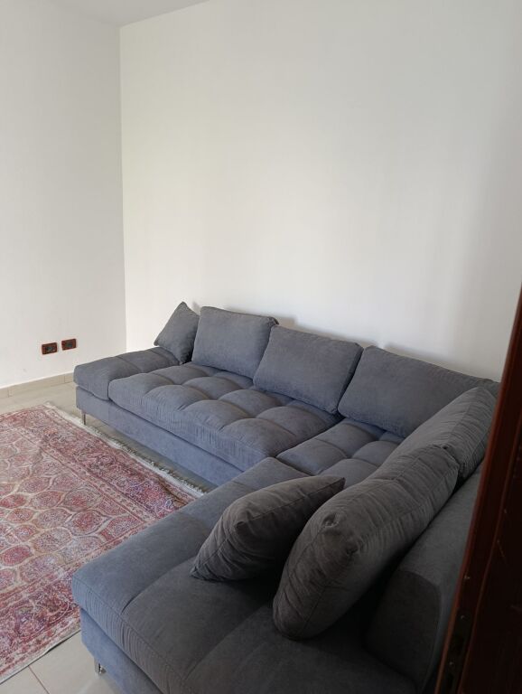 Qera | Apartament 1 + 1 | Rruga 5 Maji | 500 €/muaj