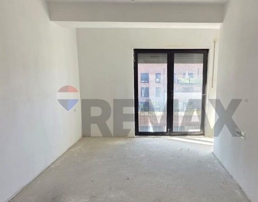 Apartament Premium me Verandë Për Shitje  ID: 530561005-56