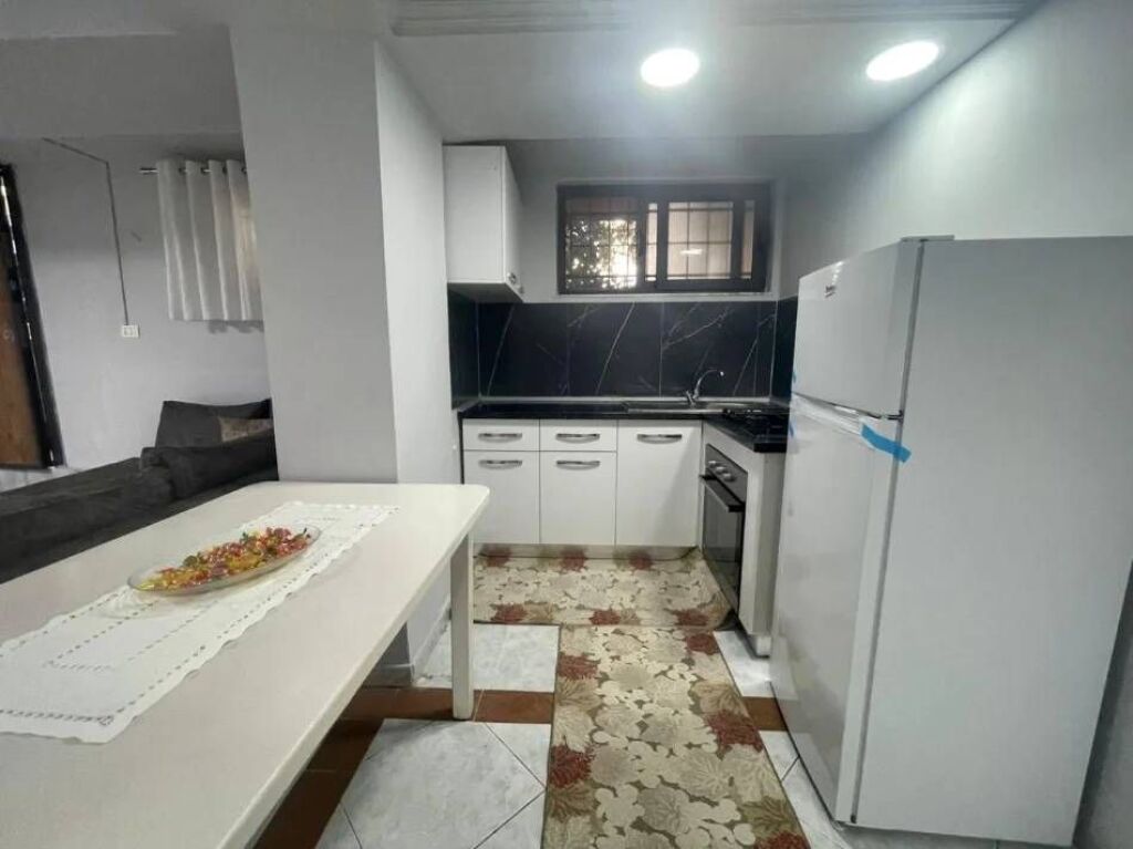 Appartamento in Vendita 2+1 Vicino alla Scuola di Balletto (ID B120908) Tirana