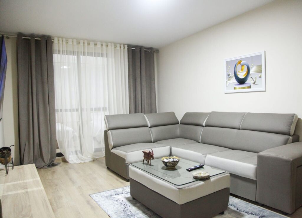 Apartament 2+1 prane spitaleve 600 mij leke