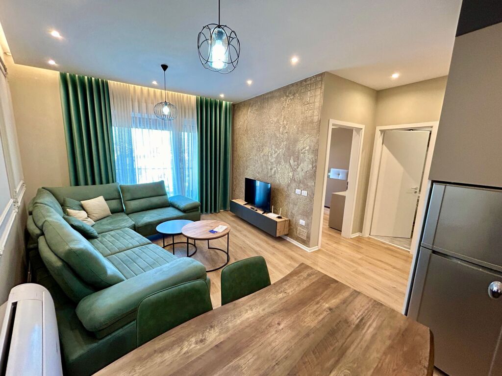📣 QERA SUPER Apartament 1+1 📍 Kompleksi Magnet, Prane 21 Dhjetorit 🛣️ Rruga “Frosina Plaku” ✨