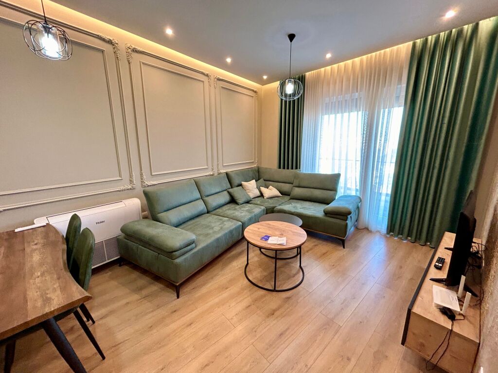 📣 QERA SUPER Apartament 1+1 📍 Kompleksi Magnet, Prane 21 Dhjetorit 🛣️ Rruga “Frosina Plaku” ✨
