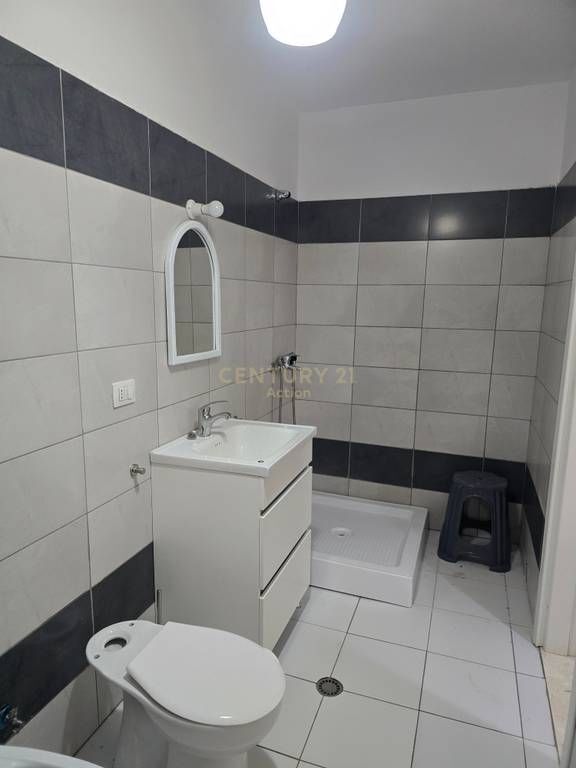 Shitet Apartament 1+1 ne Ali Demi! 143,000 €