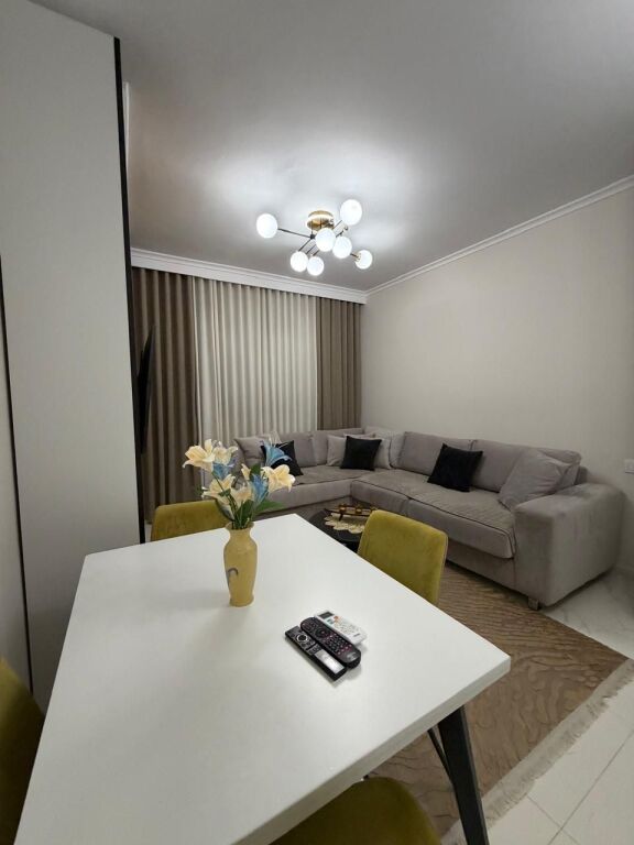 Apartament 2+1 me qira Golden Park