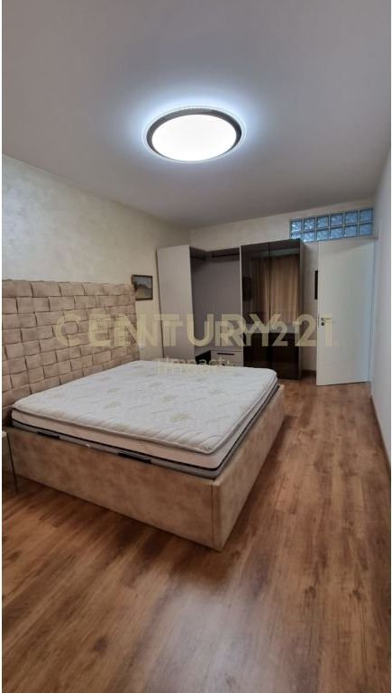 APARTAMENT ME QERA 2+1+2 TE AMBASADOR 3! 1,700 € /Muaj