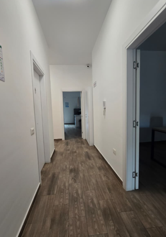 JEPET ME QIRA ZYRË 2+1 | SQUARE 21