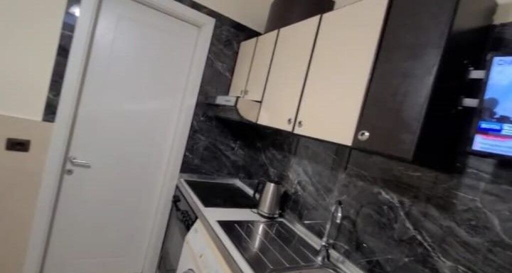 Affitto | Apartament 1 + 1 | Rruga 5 Maji | 460 €/mese