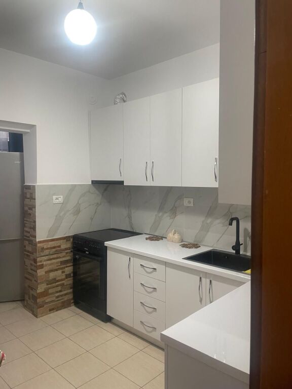 Rent | Shtëpi private 3 + 1 | Allias | 500 €/month