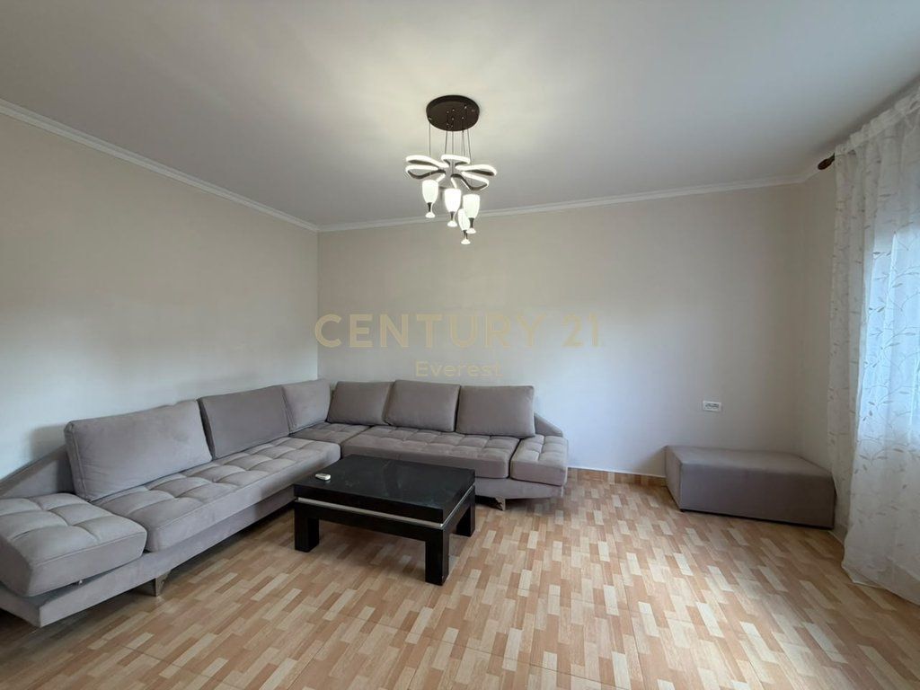 PALLATI ME SHIGJETA, SELLING APARTMENT 1+1