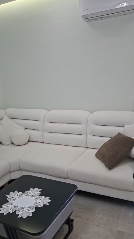 Apartament 1+1 per qera tek Selvia !