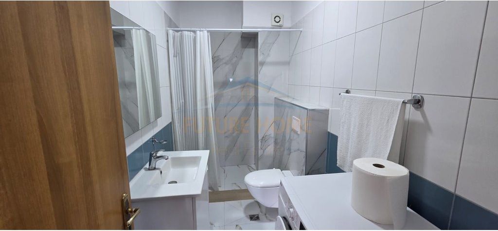 In vendita, Appartamento 1+1, Via Ullishtes, Lago Secco, Tirana.