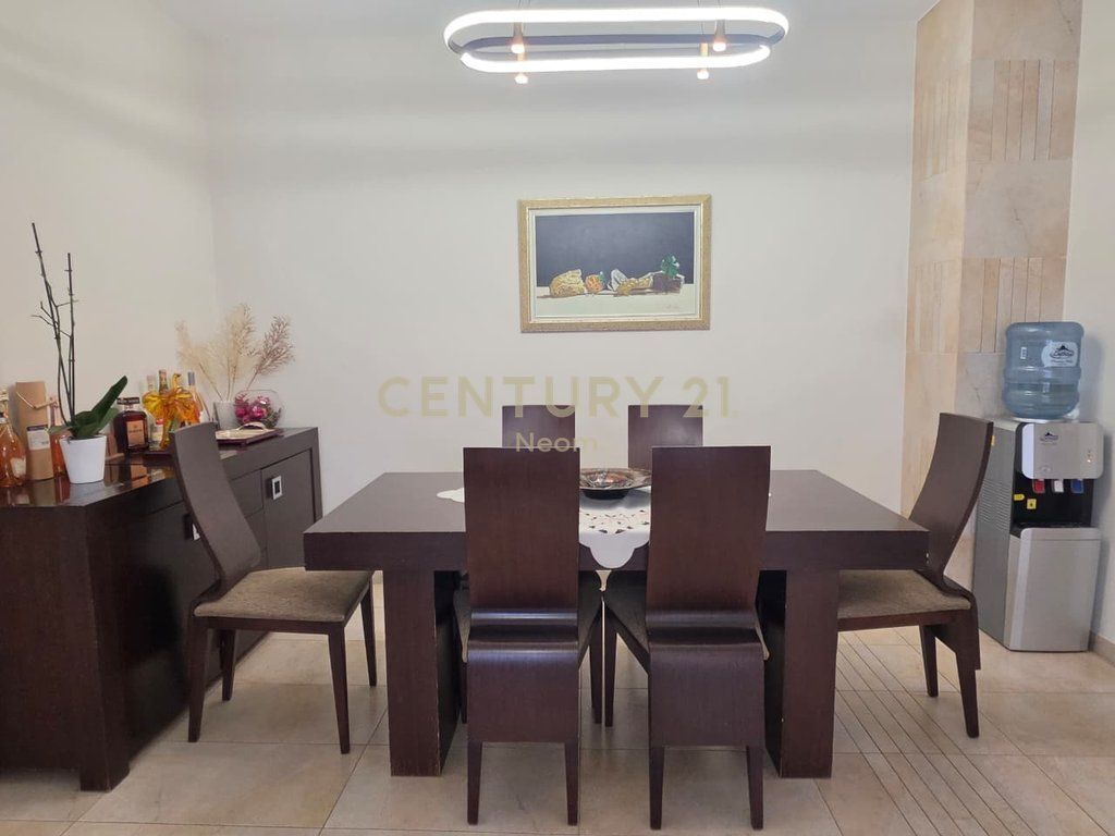 FOR SALE APARTMENT 3+1+2 | 167 M2 WITH VIEW OF THE ZOOLOGICAL GARDEN, WITHOUT MOUNTAIN VIEW
