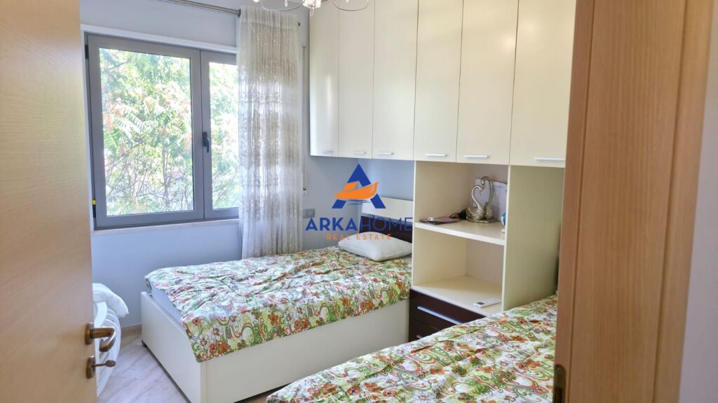FOR SALE APARTMENT 2+1 " NEAR POLICE STATION NO. 4 " 220,000 EURO, NEGOTIABLE