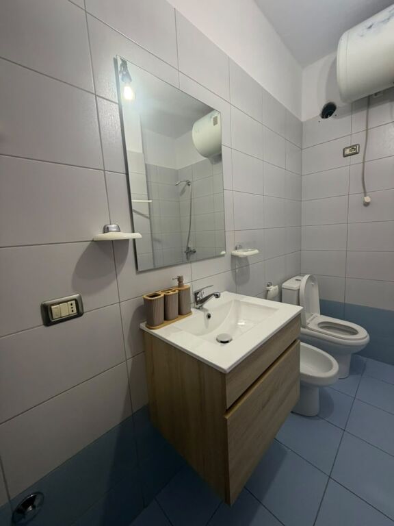 🏠 JEPET ME QIRA – APARTAMENT 1+1  📍 Misto Mame