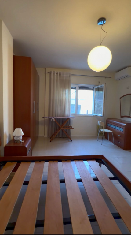 Jepet me qera apartament 2+1+2, te Liceu Artistik