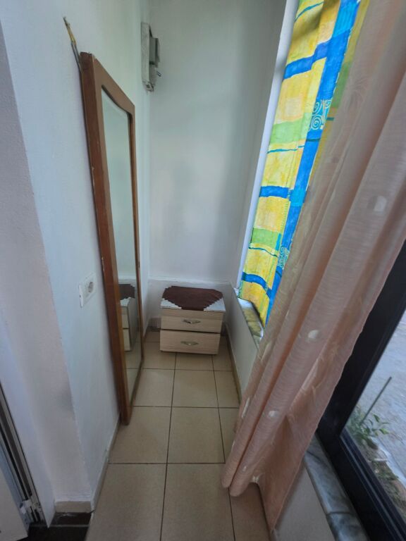 Garsoniere me qera ne laprake (30,000 leke)