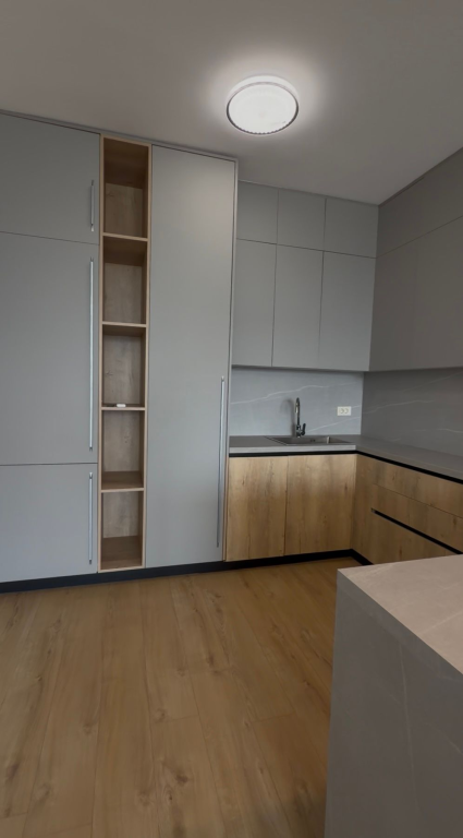 Apartment 3+1+2 + Parking for rent at Golden Tower, Mine Peza Street