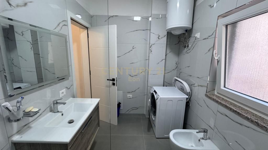 APPARTAMENTO 1+1 IN VENDITA VICINO AL MARE, MOBILIO NUOVO, GOLEM !