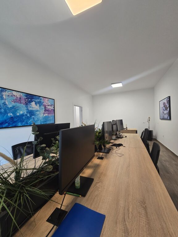 ✨ Office for rent 2+1 at Square 21 Complex ✨