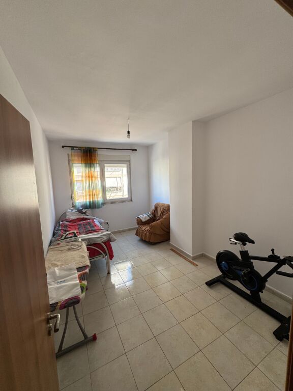 Appartment/ room