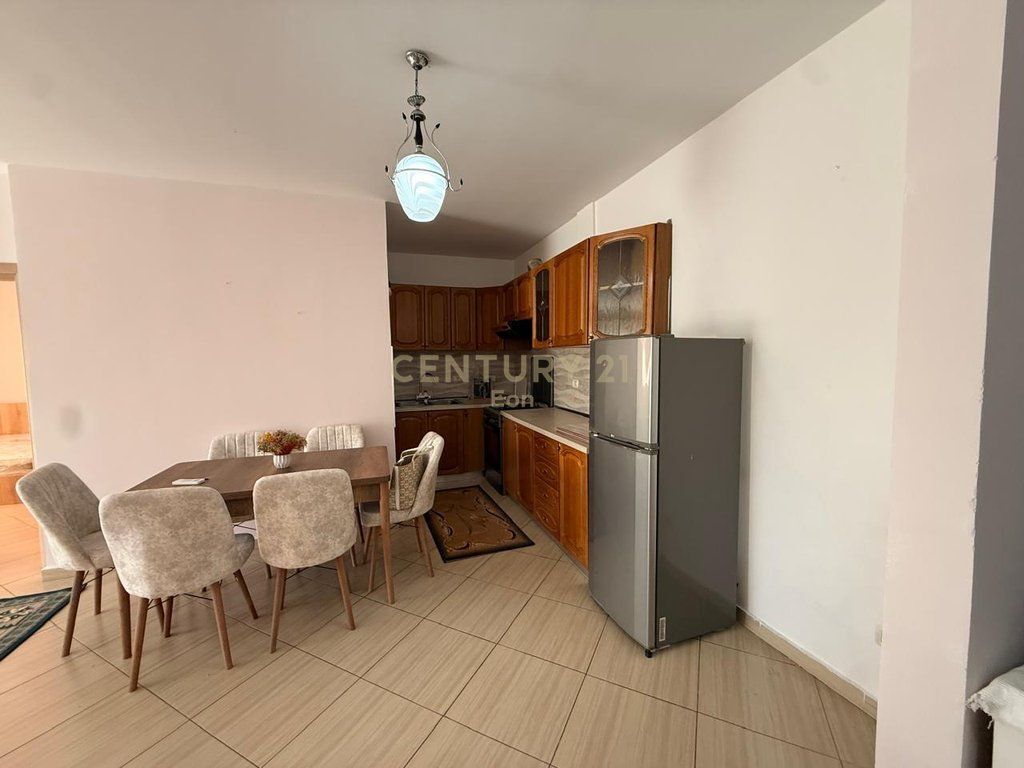 Appartamento 2+1 in Affitto a Durrës, giardino Sotir Noka !