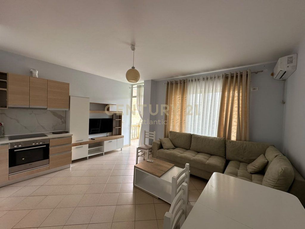 Apartament 1+1 Për Shitje në Shkëmbi i Kavajës