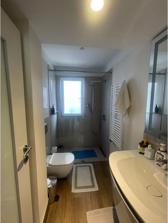 Shitet,Apartament Duplex,Liqeni i Thate, Tirane.